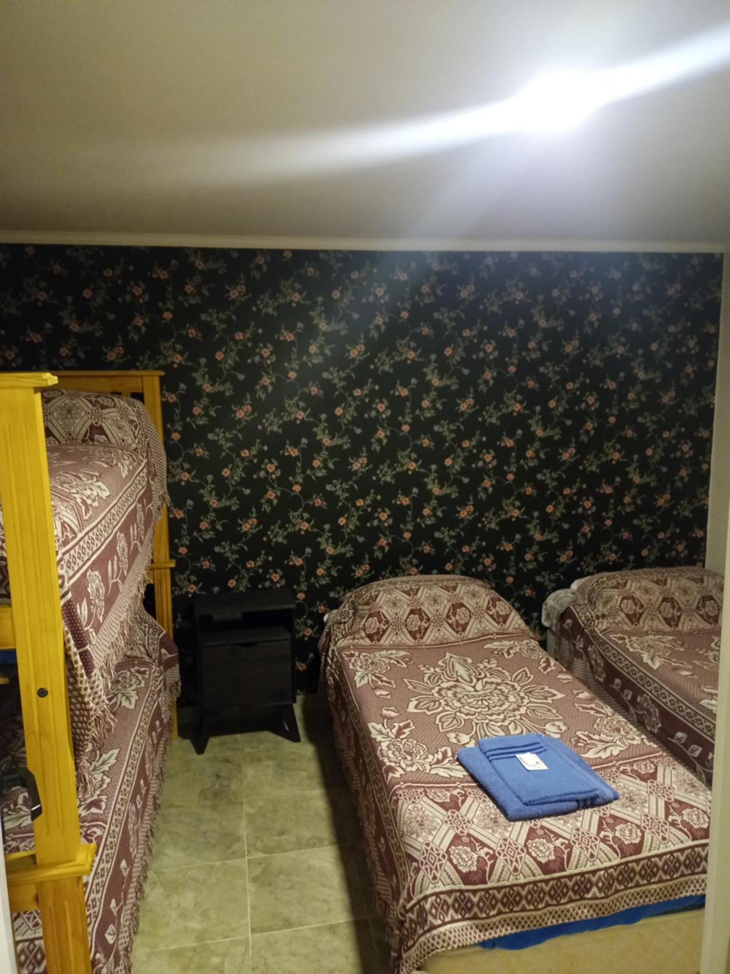 Gobernador Gregores Hospedaje "San Andres" מראה חיצוני תמונה